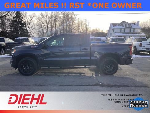Certified 2022 Chevrolet Silverado 1500 RST image 4
