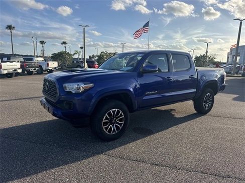 Used 2023 Toyota Tacoma TRD Sport image 8