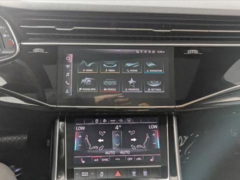 Used 2021 Audi Q7 2.0T Premium w/ Convenience Package image 31