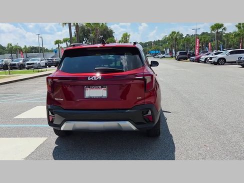 Used 2024 Kia Seltos S AWD/4WD image 32