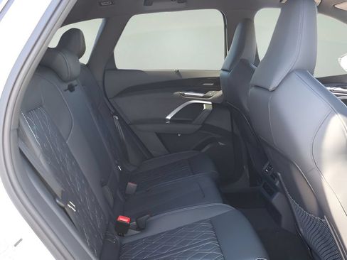 New 2026 Audi SQ5 Premium Plus w/ Premium Plus Package AWD/4WD image 16