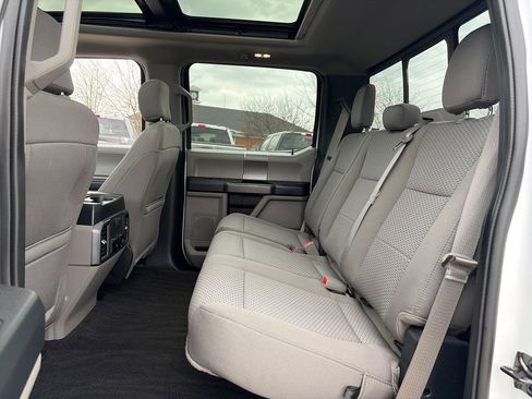 Used 2020 Ford F150 XLT w/ Equipment Group 302A Luxury AWD/4WD image 29