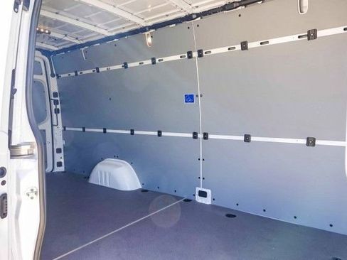 New 2025 Mercedes-Benz Sprinter 2500 image 17