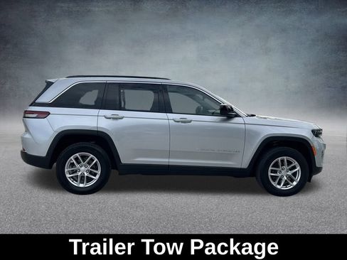 Certified 2024 Jeep Grand Cherokee Laredo X w/ Trailer Tow Package image 6