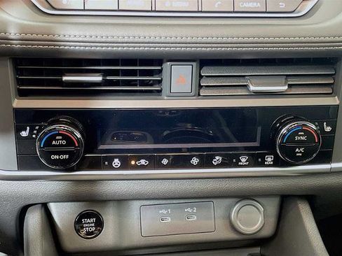 Certified 2026 Nissan Rogue SV w/ SV Premium Package image 14