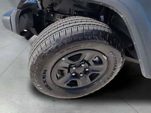 Certified 2025 Jeep Wrangler Sport image 42