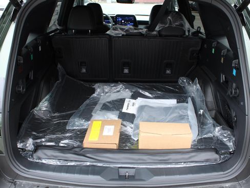 New 2026 Subaru Outback Premium image 8