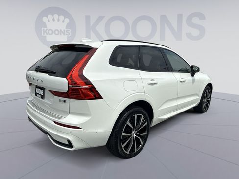 Used 2025 Volvo XC60 B5 Plus w/ Protection Package Premier AWD/4WD image 16