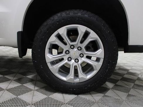 Used 2024 Chevrolet Silverado 1500 LTZ w/ LTZ Premium Package AWD/4WD image 50