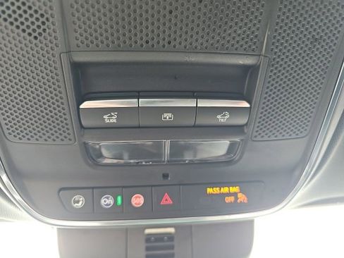 Certified 2024 GMC Acadia Denali w/ Super Cruise Package image 26