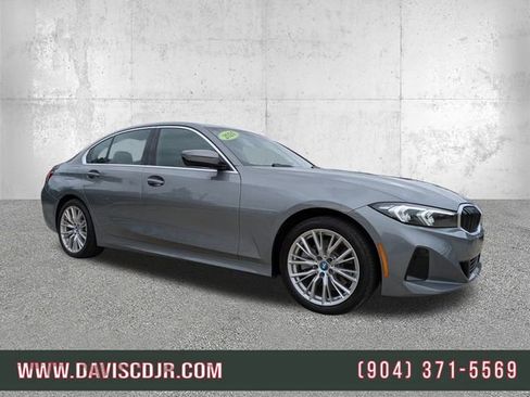 Used 2024 BMW 330e image 1