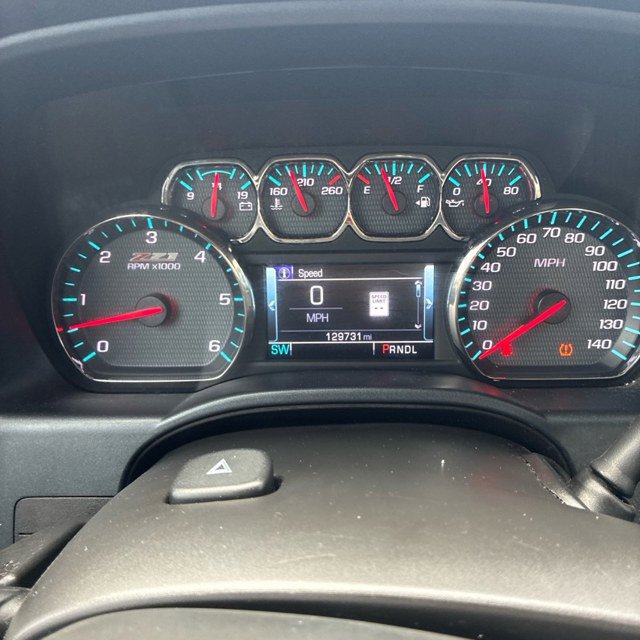 Used 2018 Chevrolet Silverado 1500 LT w/ All Star Edition AWD/4WD image 15