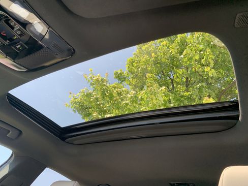 Used 2026 Lexus RX 350h w/ Convenience Package AWD/4WD image 28