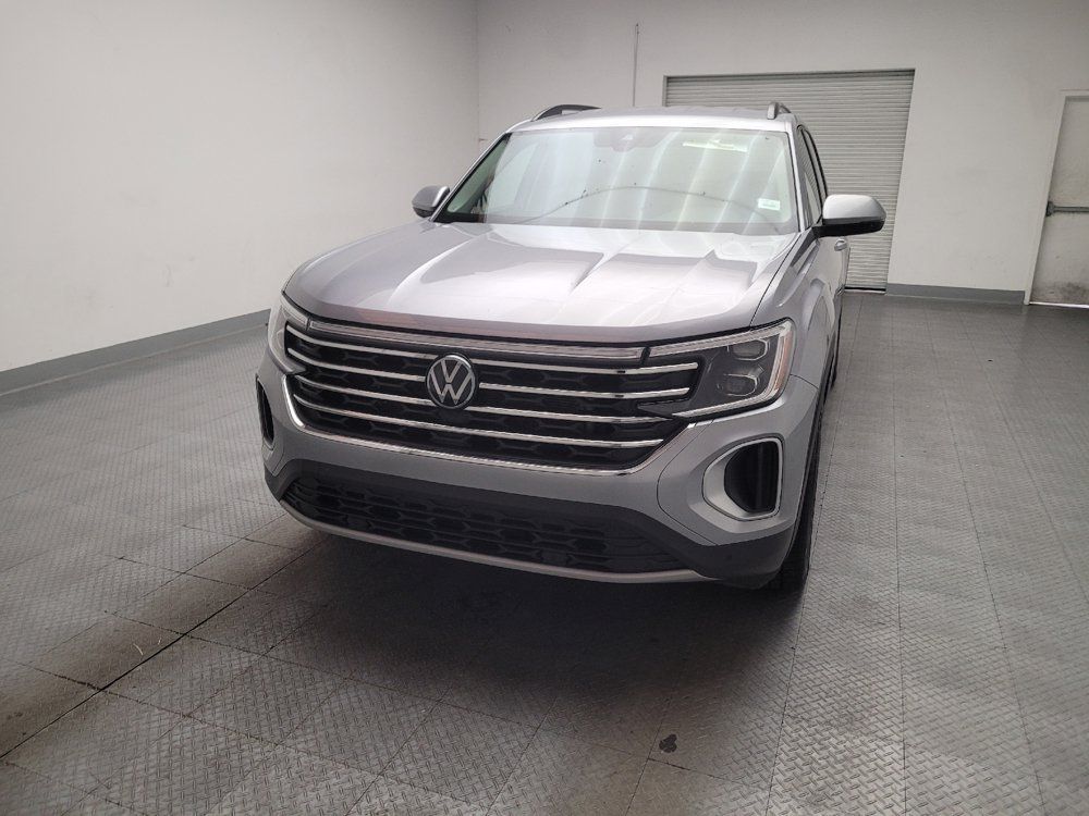 Used 2024 Volkswagen Atlas SE FWD image 15