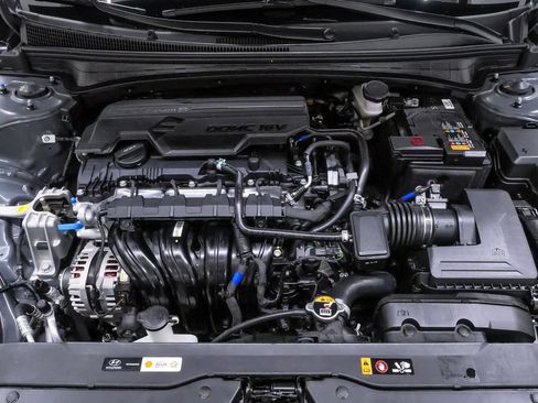 Certified 2026 Hyundai Elantra Sport FWD image 25