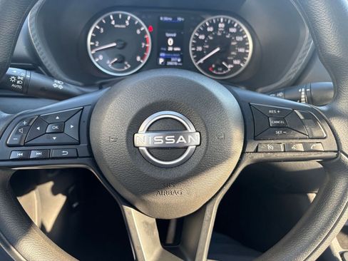 Used 2025 Nissan Sentra S image 25