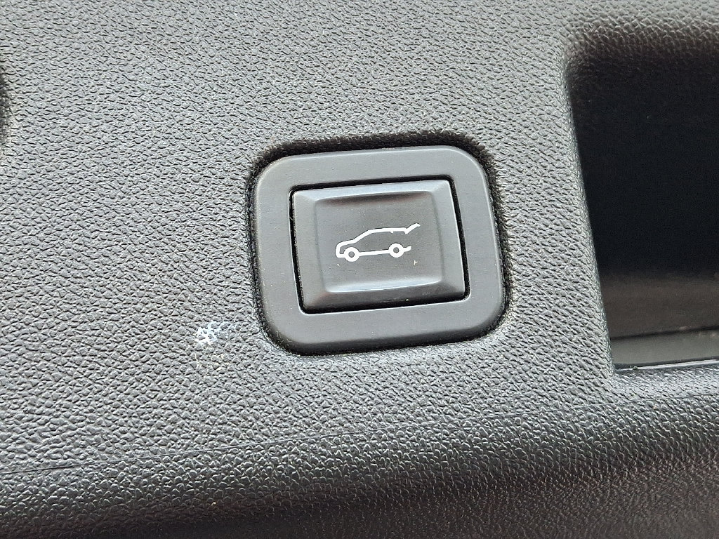 Certified 2019 Chevrolet Equinox LT FWD image 32