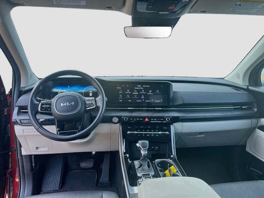 Used 2024 Kia Carnival SX FWD image 22