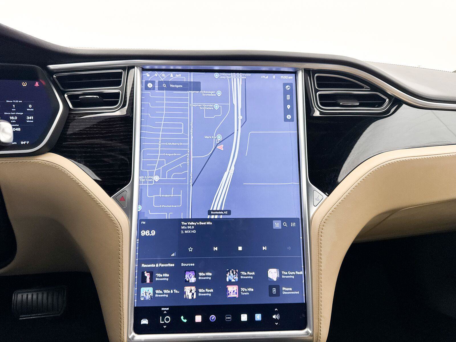 Used 2016 Tesla Model S 70 RWD image 16