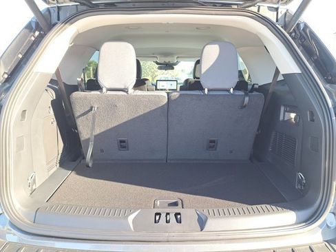 New 2026 Ford Explorer Active image 11