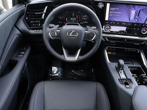 New 2026 Lexus TX 350 AWD image 16