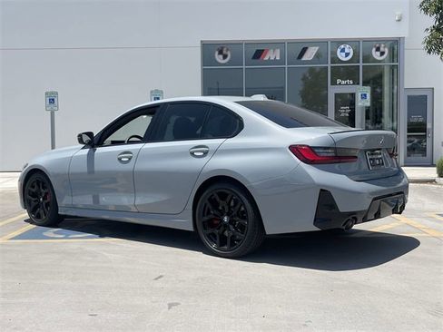 New 2025 BMW 330i Sedan w/ M Sport Package image 8