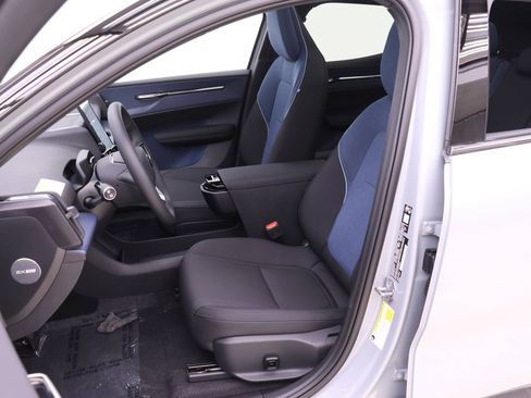 New 2026 Volvo EX30 Plus image 7