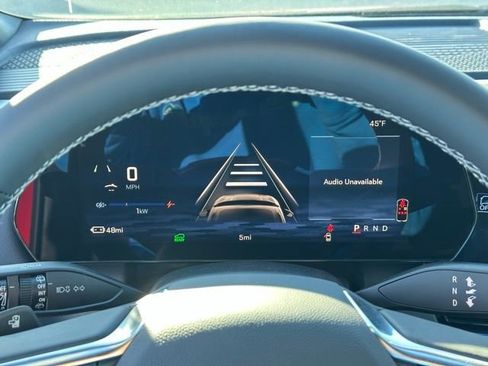 New 2026 Chevrolet Equinox EV LT AWD/4WD image 8