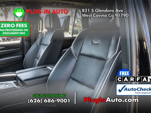 Used 2023 Cadillac Escalade Sport w/ Touring Package AWD/4WD image 6