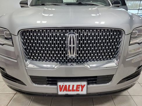 Used 2022 Lincoln Navigator Reserve image 31