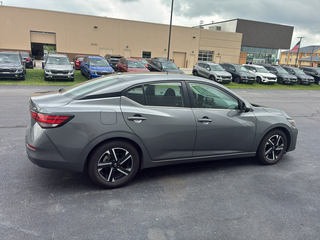 Used 2024 Nissan Sentra SV FWD image 8