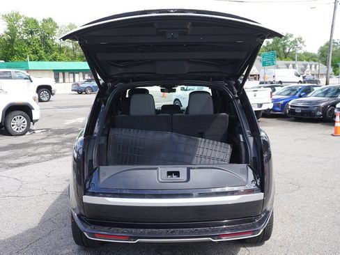 Used 2024 Land Rover Range Rover Long Wheelbase Autobiography AWD/4WD image 23