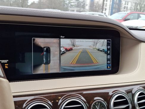 Used 2018 Mercedes-Benz S 450 Sedan image 20