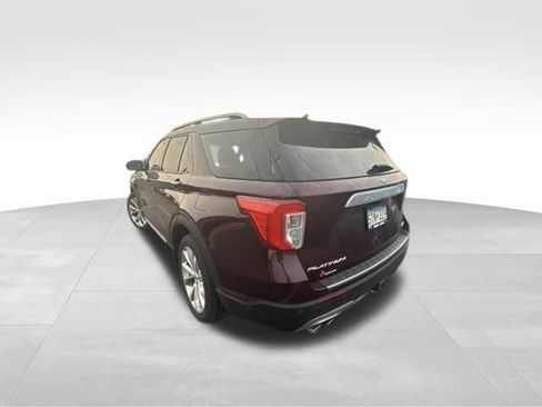 Used 2022 Ford Explorer Platinum w/ Equipment Group 601A AWD/4WD image 6