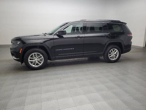 Used 2023 Jeep Grand Cherokee L Laredo image 2