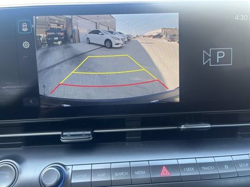 Used 2026 Hyundai Kona SE FWD image 23