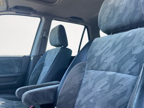 Used 2004 Honda CR-V EX image 9