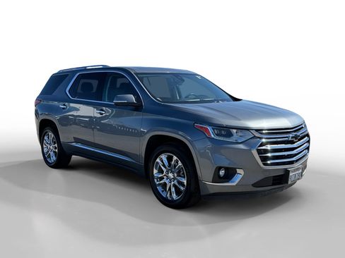 Used 2021 Chevrolet Traverse High Country FWD image 7