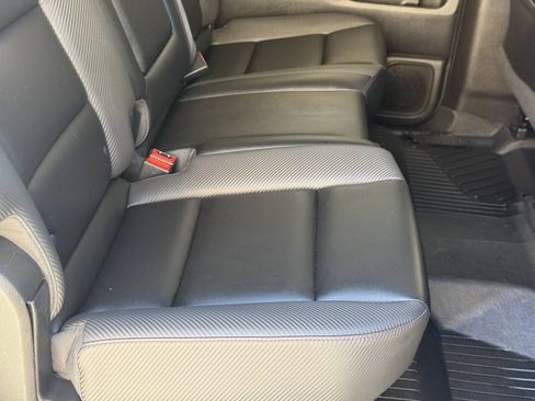 Used 2016 GMC Sierra 2500 SLT w/ Duramax Plus Package AWD/4WD image 18