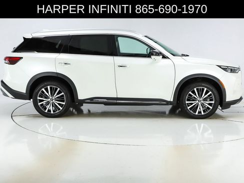 Used 2023 INFINITI QX60 Sensory w/ Vision Package AWD/4WD image 11