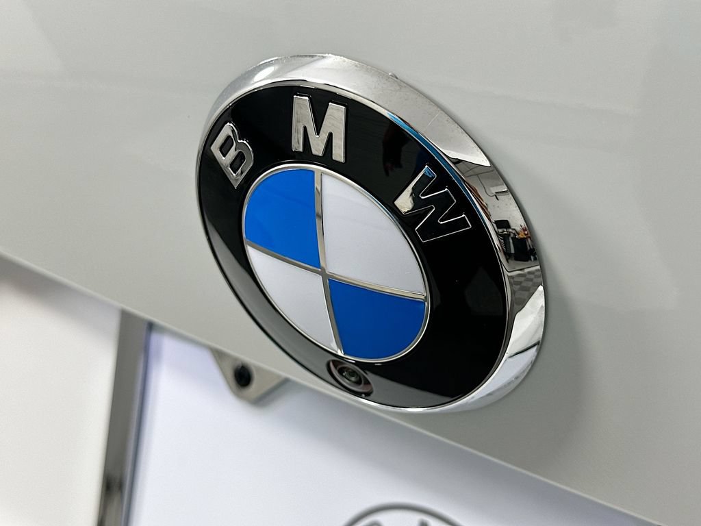 Used 2026 BMW i4 xDrive40i w/ Parking Assistance Package AWD/4WD image 22