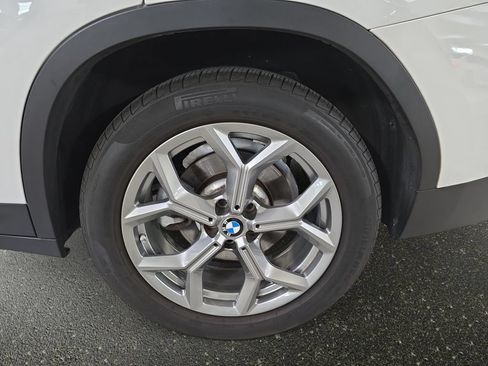 Used 2024 BMW X3 sDrive30i w/ Convenience Package RWD image 29