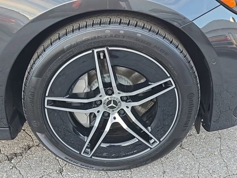 New 2026 Mercedes-Benz E 350 4MATIC image 9