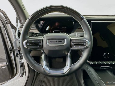 Used 2024 GMC Acadia Denali w/ Super Cruise Package AWD/4WD image 16
