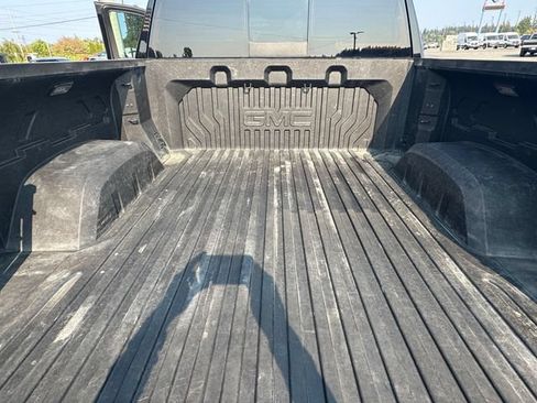 Used 2022 GMC Sierra 1500 AT4 w/ AT4 Premium Package AWD/4WD image 22