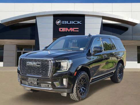 Used 2023 GMC Yukon Denali Ultimate w/ LPO, Floor Liner Package AWD/4WD image 3