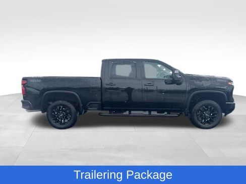 Used 2025 Chevrolet Silverado 2500 LT w/ Trail Boss Package image 6
