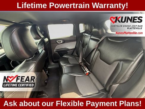 Used 2023 Jeep Compass Latitude AWD/4WD image 38