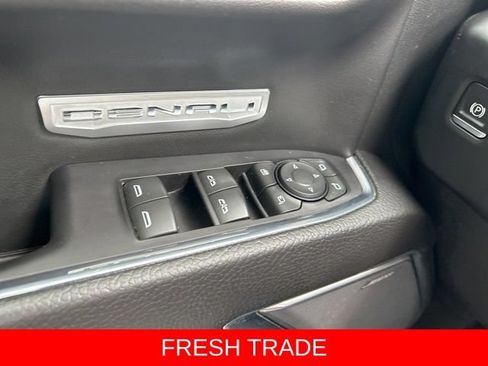 Used 2022 GMC Sierra 1500 Denali AWD/4WD image 19