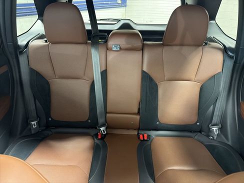 Used 2025 Subaru Forester Touring AWD/4WD image 15
